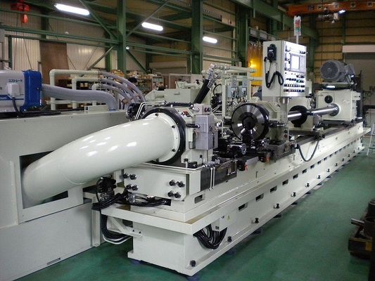 Białej Skiving And Roller Burnishing Machine ISO9001 Do przetwarzania wewnętrznych otworów