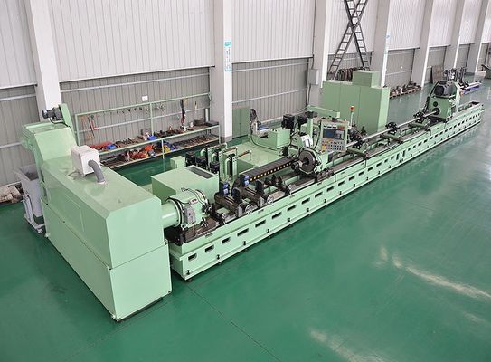 Hydrauliczny Cylinder Skiving Roller Burnishing Machine Podwójne obrót 2500mm Długość